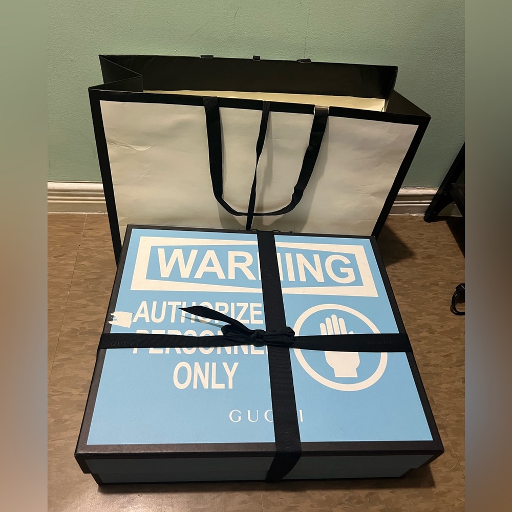 GUCCI Empty Shopping Bag + Shoe Box sz L